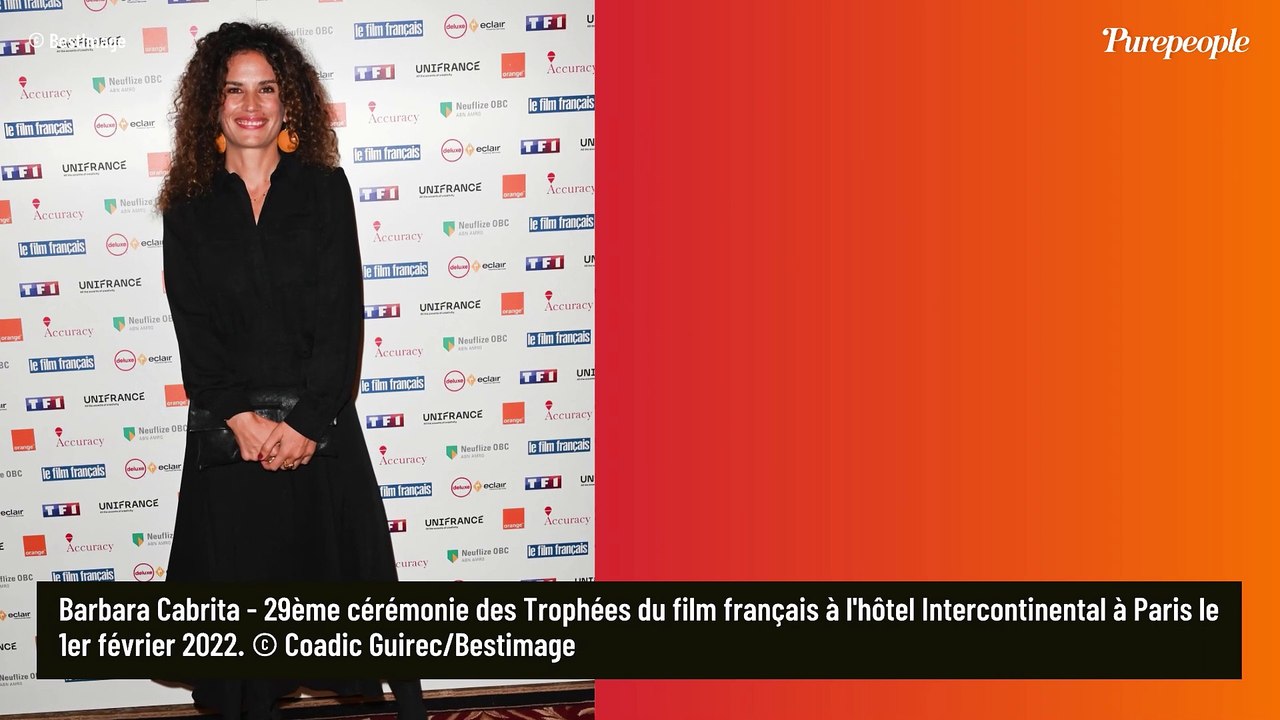 Barbara Cabrita maman à 42 ans : l'actrice se confie sur son corps "moins beau, moins tonique, avec des cicatrices"