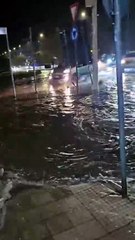 Messina, allagamento alla rotonda di viale Annunziata, traffico in tilt dopo il violento acquazzone