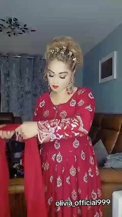 جانو اور انگریزی فلمیں دیکھو 😜🙏😝#illu #illu #foryou #foryou #1m #100k #fypシ # #fypシ゚