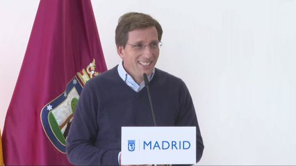 Almeida: "Imploro la marcha de Pedro Sánchez todos los días del año"