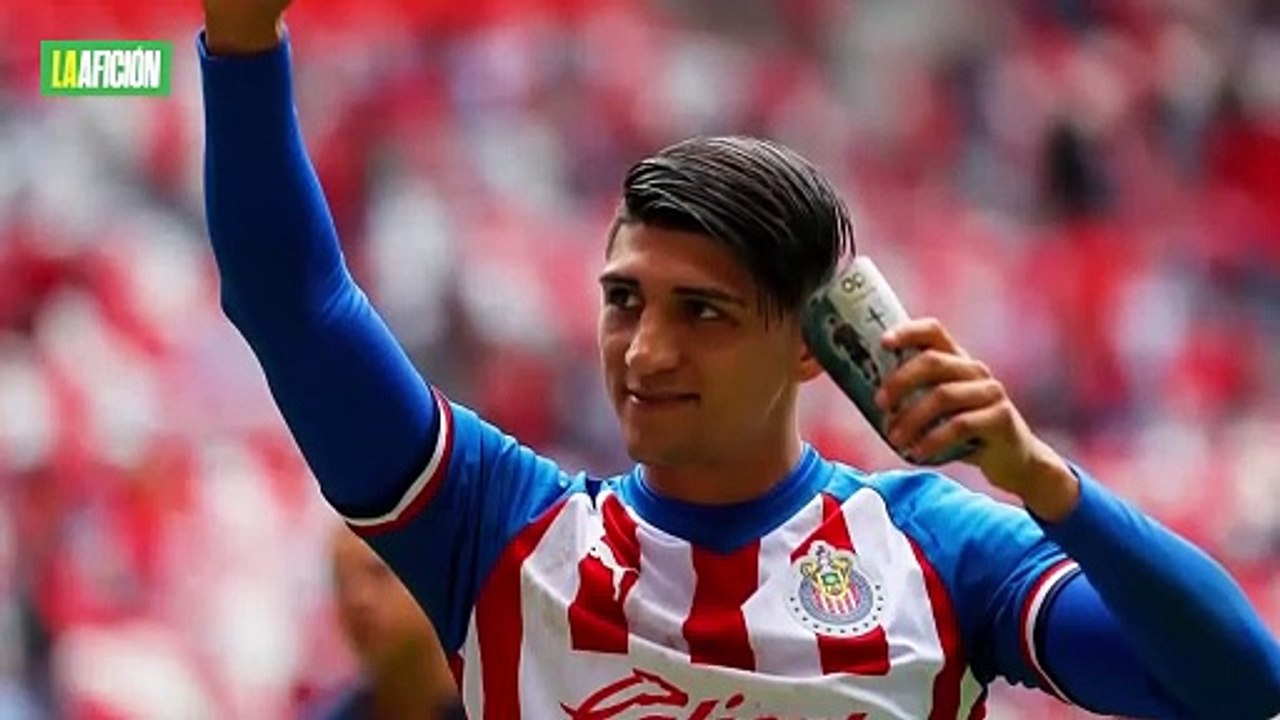 David Faitelson tunde a Chivas por posible regreso de Alan Pulido