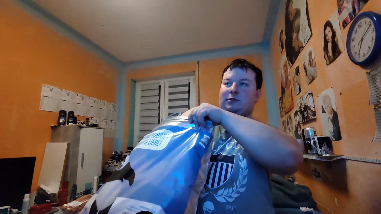 Leon Elektronik - 1 Talkrunde im Jahr 2025 - Mongo Medial muss Weinen.