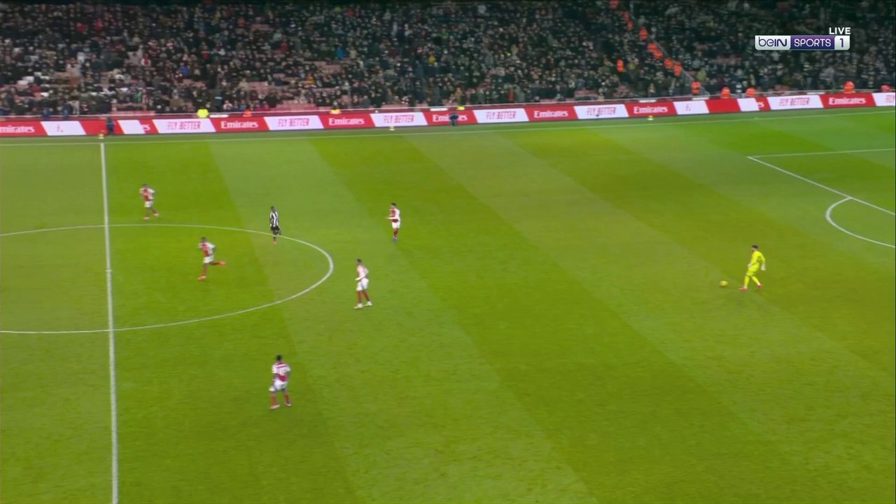 ارسنال و نيوكاستل 2-001