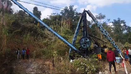উমৰাংচু অসম কয়লা কোৱাৰীৰ পৰা এজন শ্ৰমিকৰ মৃতদেহ উদ্ধাৰ।