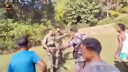 আজ ভারতীয় সেনারা অবৈধ স্থাপনা নির্মাণ করতে এলে বাংলাদেশি বর্ডার গার্ডের সাথে স্থানীয়রাও এগিয়ে আসে