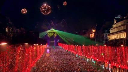 Sådan blev nytåret fejret verden rundt |2019-2020| DR