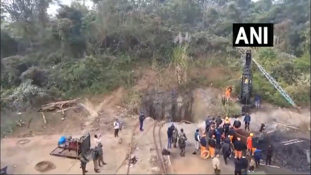 असम के दीमा हसाओ में अचानक खदान में पानी भरने से फंसे 9 मजदूर, बचाव अभियान हुआ तेज
