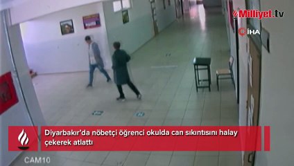 Nöbetçi öğrenci okulda can sıkıntısını halay çekerek atlattı