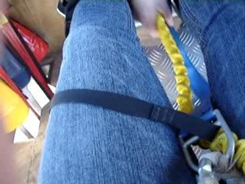 Bungy jumping the Nevis