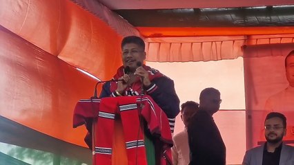 বানমুক্ত অসম গঢ়াৰ আন এক লক্ষৰে জোনাইত ৪১.২৫ কোটি টকাৰ পুজিঁৰে নিৰ্মাণ হ'ব লগা মথাউৰিৰ আধাৰশিলা স্থাপন মন্ত্ৰী পীষুজ হাজৰিকা।  যুগে যুগে বান আৰু গৰাখহনীয়া জোনাইবাসী ৰাইজৰ জীৱন যাপন ব্যাঘাত জন্মাই আহিছি
