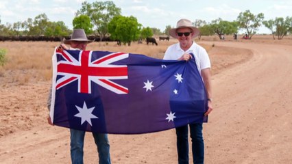 Prime Minister visits Northern Territory cattle station as part of a pre-election campaign sweep