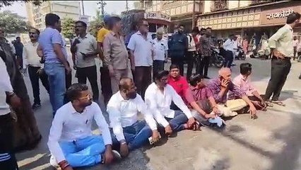 भरधाव ट्र्क चालकानं आईसह चार वर्षाच्या चिमुरड्याचा चिरडले ,दोघा माय लेकाचा जागीच मृत्यू