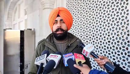 ਚੰਡੀਗੜ੍ਹ ਚ ਮੁੱਖ ਸਕੱਤਰ ਦੀ ਨਿਯੁਕਤੀ ਕਰਨ ਤੇ ਅਕਾਲੀ ਦਲ ਦੇ ਸਪੋਕਸ ਪਰਸਨ ਅਰਸ਼ਦੀਪ ਸਿੰਘ ਕਲੇਰ ਨੇ ਚੁੱਕੇ ਸਵਾਲ