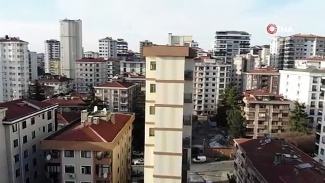 Deprem korkusuyla yaşayan İstanbulluların kabusu olan bina