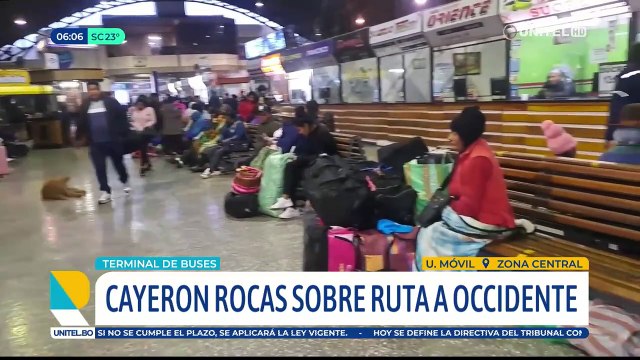 Pese a derrumbes, las salidas desde la Terminal de Cochabamba son normales, se pide precaución a conductores