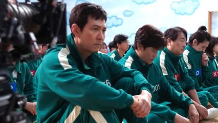 Squid Game lässt stolze 10 Minuten lang hinter die Kulissen von Staffel 2 blicken