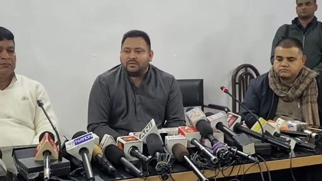 पत्रकारों को ठंडा करने के लिए ऐसे ही बोल देते है लालू, नीतीश कुमार पुराने ब्रांड के बीज -तेजस्वी