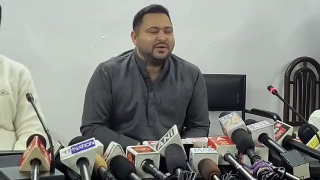 पत्रकारों को ठंडा करने के लिए ऐसे ही बोल देते है लालू, नीतीश कुमार पुराने ब्रांड के बीज -तेजस्वी