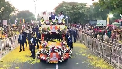 Grand Welcome to PM Modi in Visakha