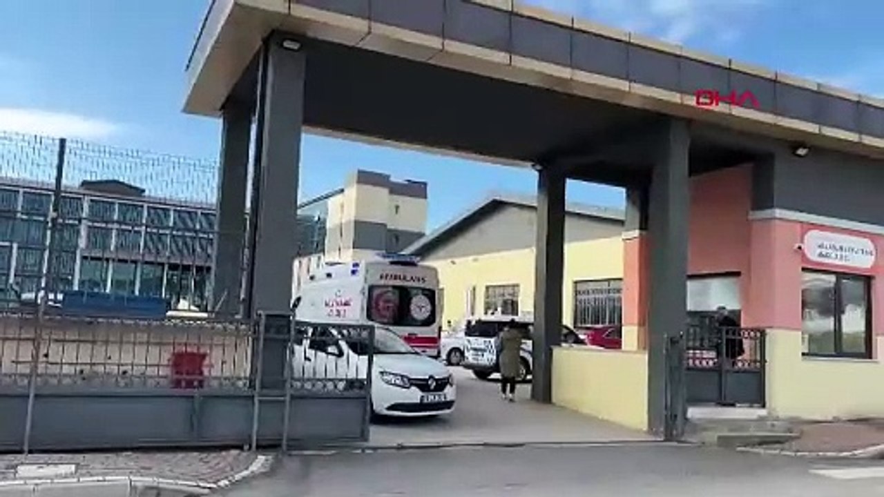 KOCAELİ - Tartıştığı sınıf arkadaşı tarafından bıçaklanan liseli yaralandı (VİDEO EKLENDİ)