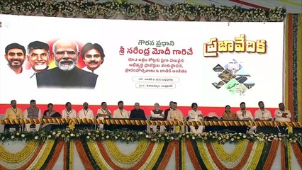 hn_ani_ap_vishakapatnam_pm_modi_holds_road_show_17-50-33