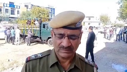 बीएसएफ अधिकारी की सड़क पर आवारा पशु के आने से हादसे में  हुई मौत, सैन्य सम्मान के साथ हुई अंत्योष्टि