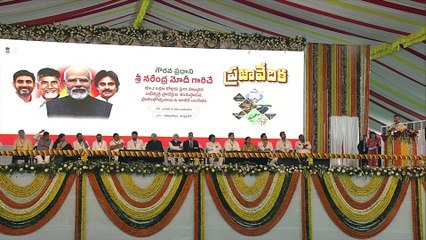 hn_ani_ap_vishakapatnam_pm_modi_holds_road_show_18-30-33