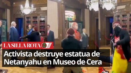 Activista en CDMX destruye estatua de Netanyahu en