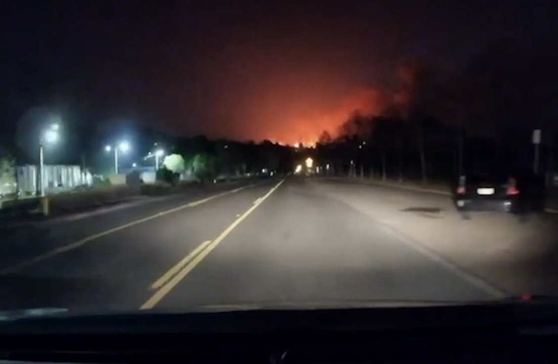Footage filmed in Malibu, California, shows ‘apocalyptic’ glow of Pacific Palisades wildfires