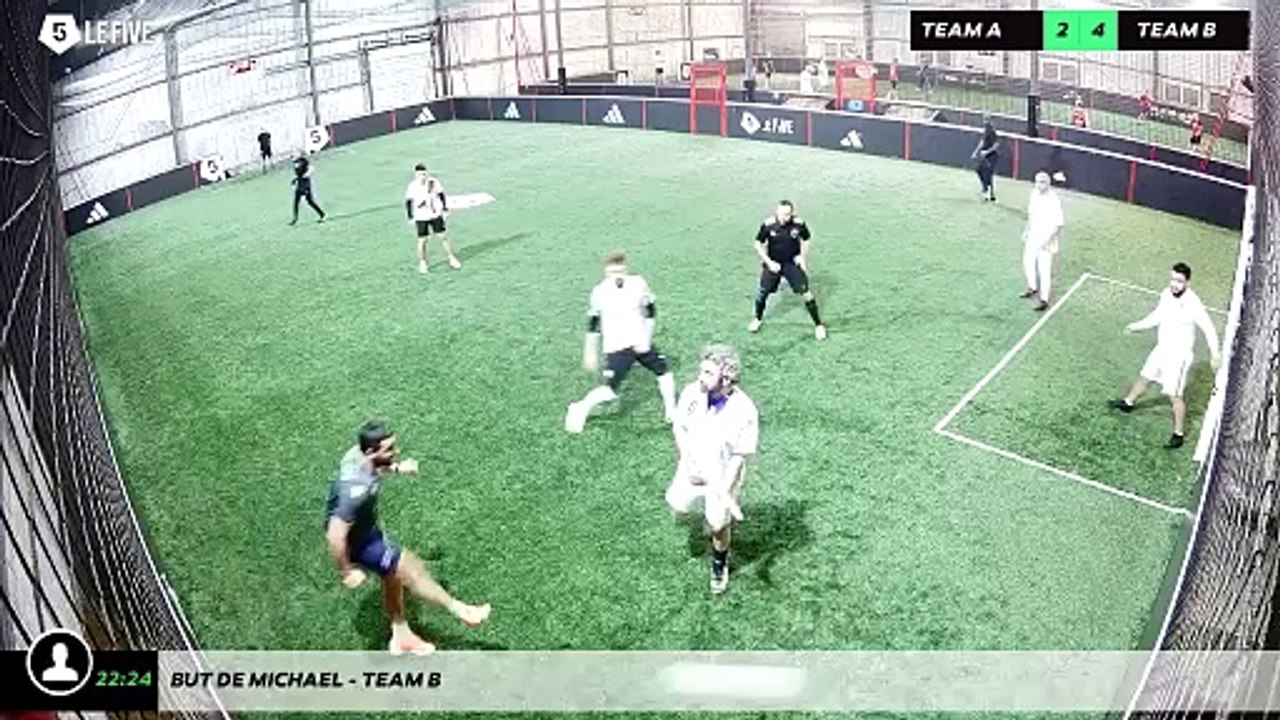 But de Michael - Team B