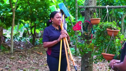 Pedia comida para un hijo   y en realidad era para su esposo vago    LA SOCIA 15