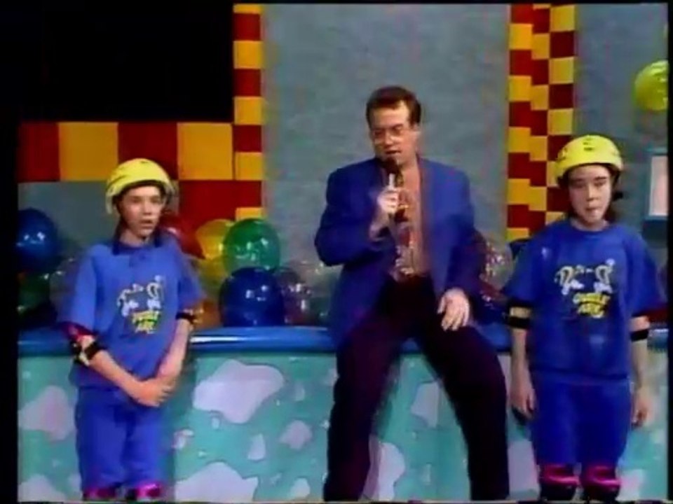 Australia's Double Dare's The Amazing Amateurs vs. The Slime Brigade