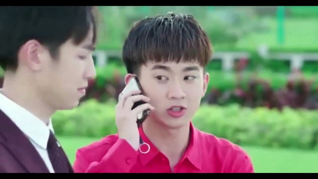 Her Boss Forces Her To Live With Him And Pretend She's His Wife For 30 Days, But It Doesn't End Well