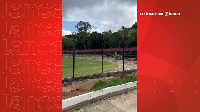 Obras no miniestádio do Flamengo no Ninho do Urubu
