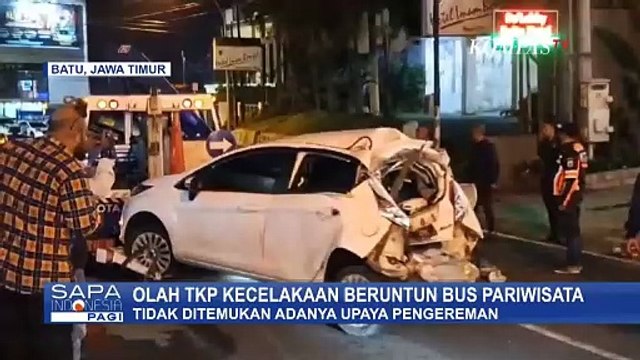 Polisi Olah TKP Kecelakaan Beruntun Bus Pariwisata di Kota Batu