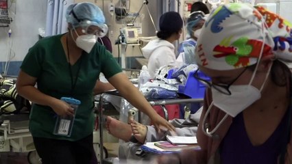 Cinco años después, el covid es una presencia banal pero peligrosa