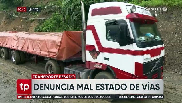 Transporte pesado denuncia mal estado de las rutas que conectan Cochabamba con el resto del país; reportan caída de rocas en la vía hacia Oruro