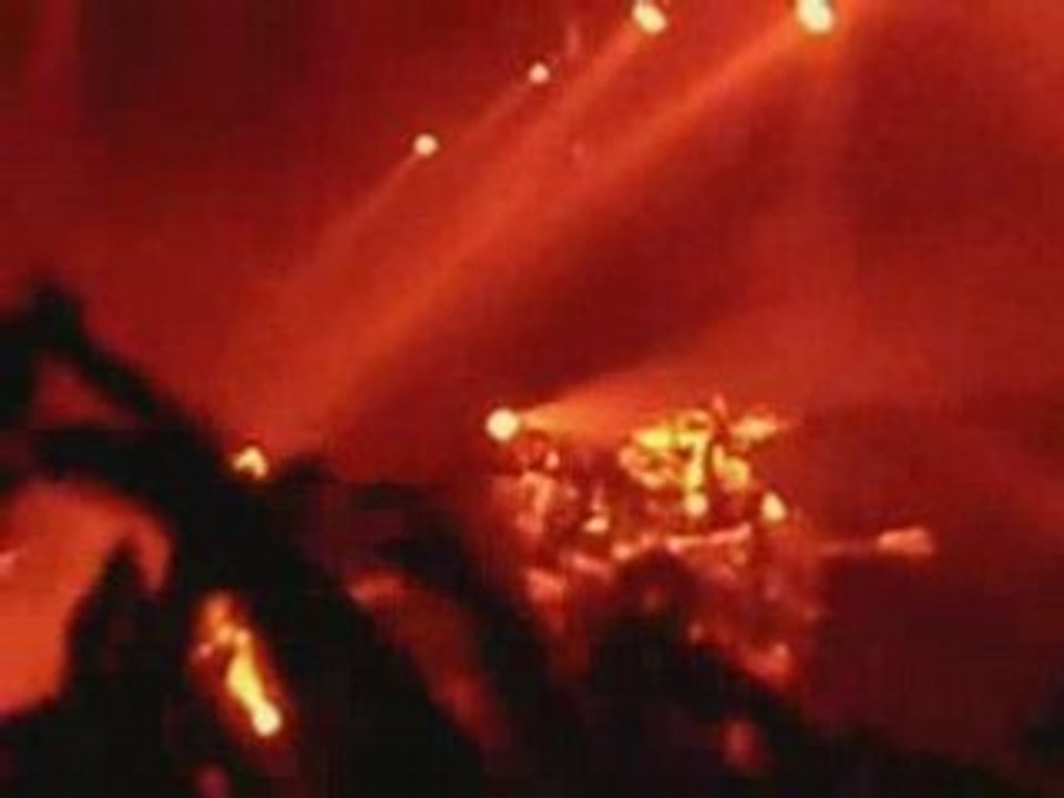 09 While Your Lips Are Still Red Nightwish