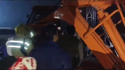 बुलंदशहर में तेज रफ्तार स्विफ्ट कार अनियंत्रित होकर नहर में गिरी