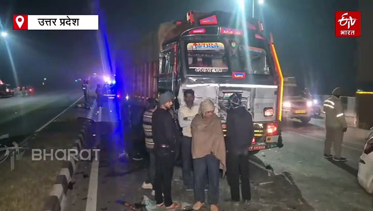 गाय को बचाने के प्रयास में ट्रक से टकराई कार, पति-पत्नी और 2 सगे भाइयों समेत 4 लोगों की मौत
