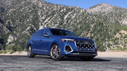 2025 Audi SQ7 Design Preview in Ascari Blue