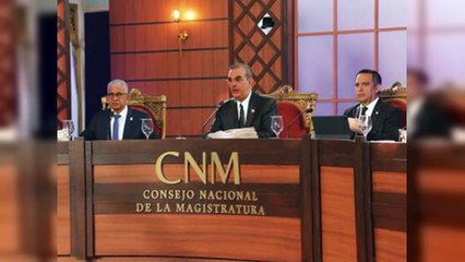 Luis Abinader promulga ley para que CNM designe procurador