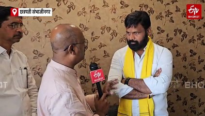 संतोष देशमुख हत्याकांड; बीड प्रकरणावरुन धनंजय मुंडेंना लक्ष्य करणं चुकीचं: लक्ष्मण हाकेंचा मनोज जरांगेंना टोला, 'हा' दिला इशारा