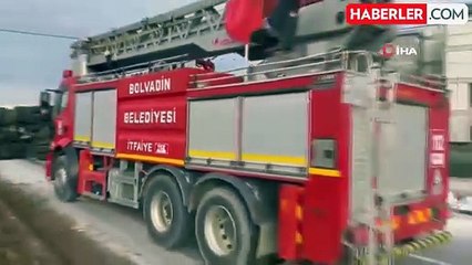 Afyonkarahisar'da Devrilen Tırda Yangın: İlk Müdahale Jandarmadan