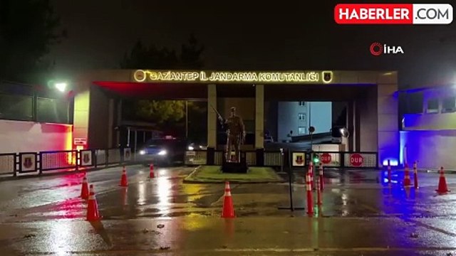 Gaziantep'te Silah Kaçakçılığı Operasyonu: 5 Gözaltı ve Çok Sayıda Mühimmat Ele Geçirildi