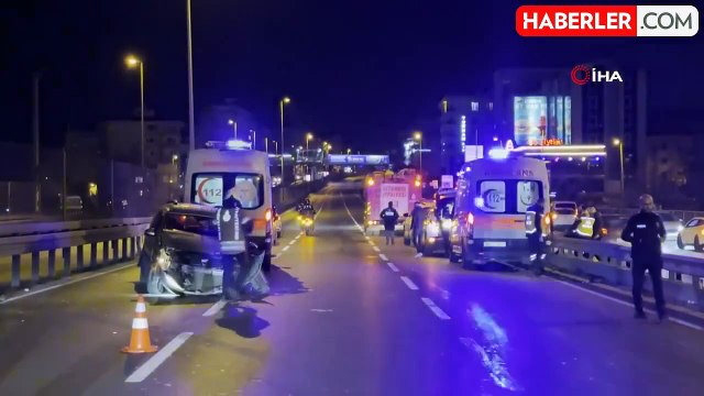 Togg Sürücüsünün Makas Atma Denemesi Üç Araca Çarptırdı