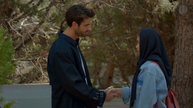 3. TRAPOS SUCIOS ❤️ (Kirli Sepeti) Capítulo 3 Audio Español HD. Melisa Döngel, Ayça Bingöl, Ceren Moray, Cansu Tosun. Bestemsu Ozdemir, Deniz Sarikas, Halil Ibrahim Ceyhan, Serhat Kilic, Serkay Tutuncu.