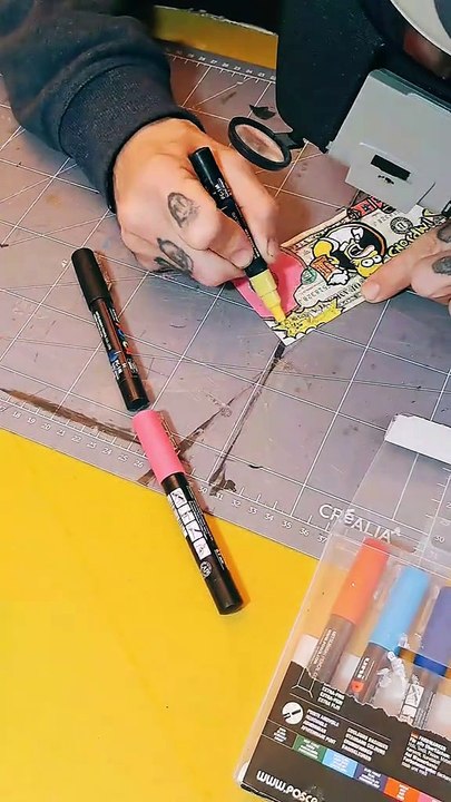 💰🎨 Billet de 1 Dollar Custom – Homer Simpsons en Pop Art ! Une œuvre unique faite à la main pour les fans des Simpsons et du street art !