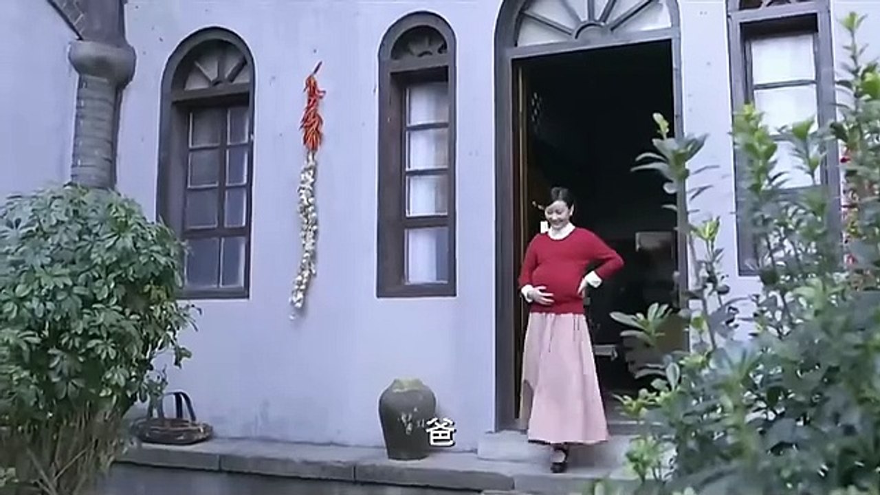 功夫の少女が街で美しい女性をいじめる日本兵を倒す！ - 功夫女孩击败街上欺负美丽女性的日本士兵！ - Kung Fu Girl Defeats Japanese Soldiers Who Bully Beautiful Women in the Street!