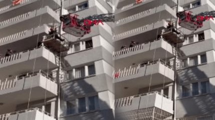 Güvenlik halatı sayesinde ölümden döndü